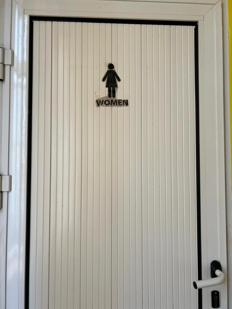Hostel124 バクー エクステリア 写真